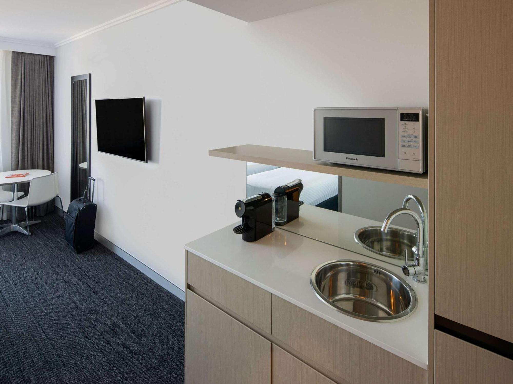Mercure Sydney Bankstown Kültér fotó