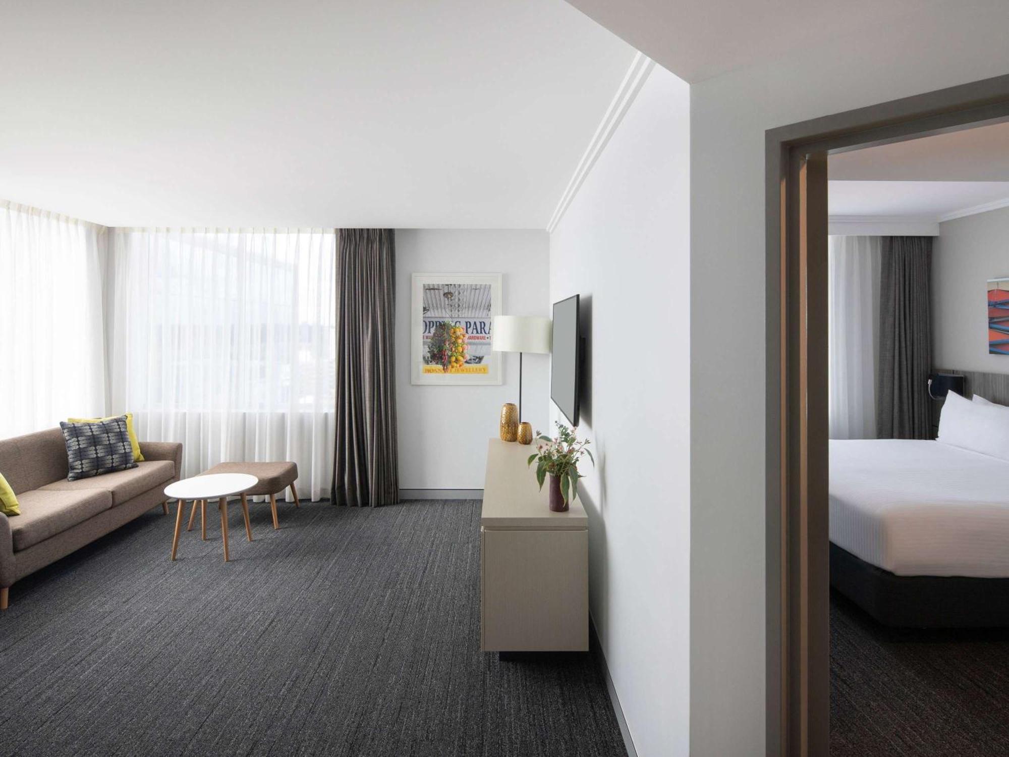 Mercure Sydney Bankstown Kültér fotó