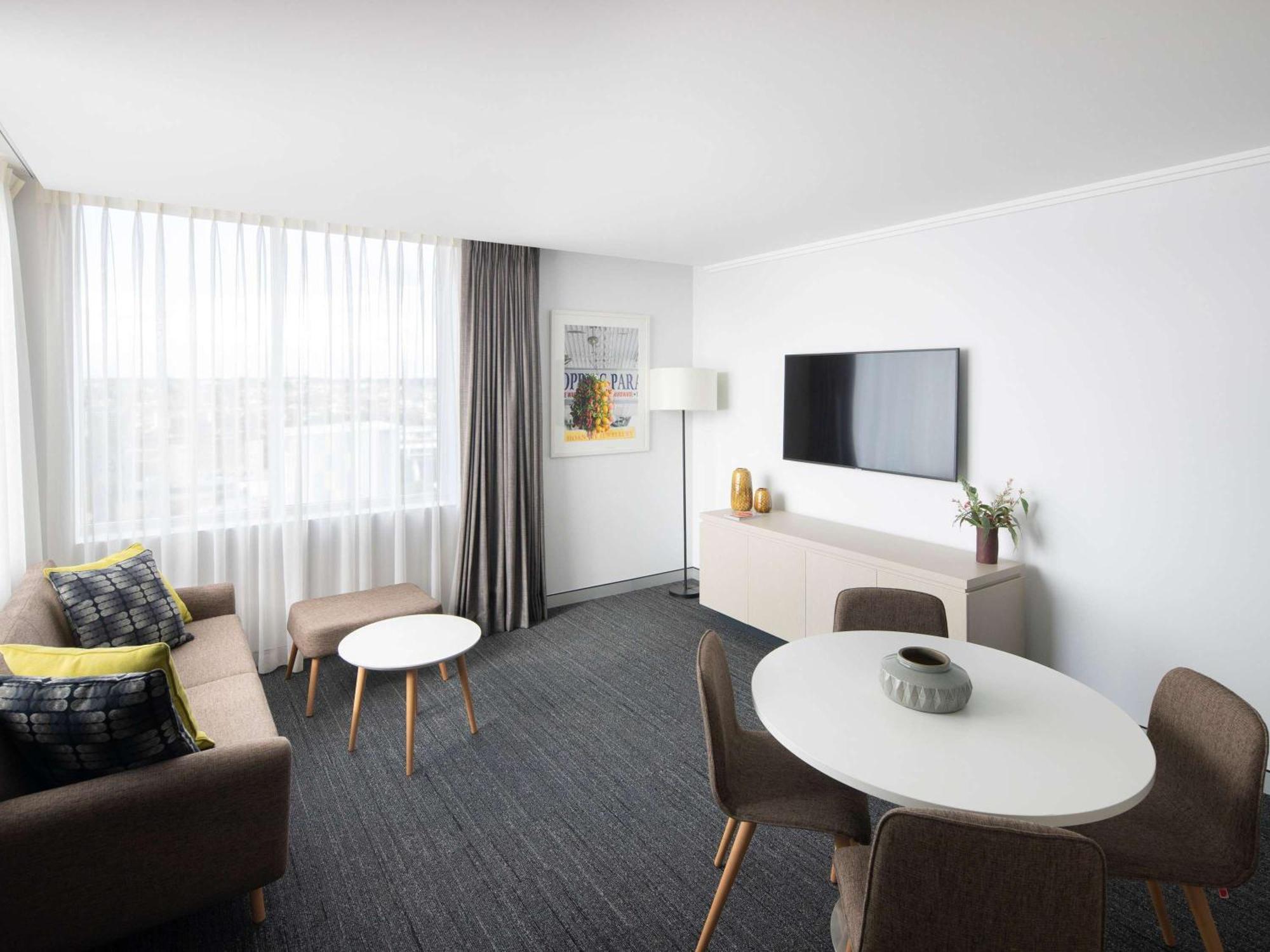 Mercure Sydney Bankstown Kültér fotó